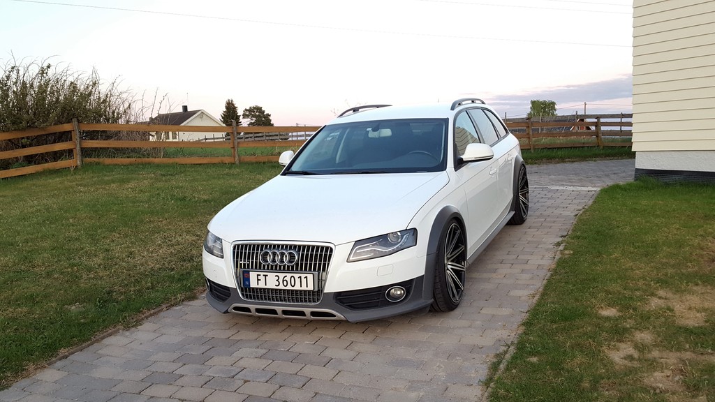 2010 Audi A4 photo