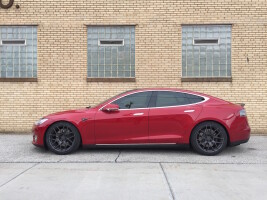 2015 Tesla Model S
