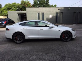 2014 Tesla Model S