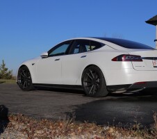 2015 Tesla Model S