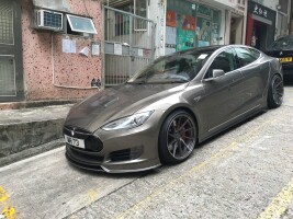 2015 Tesla Model S