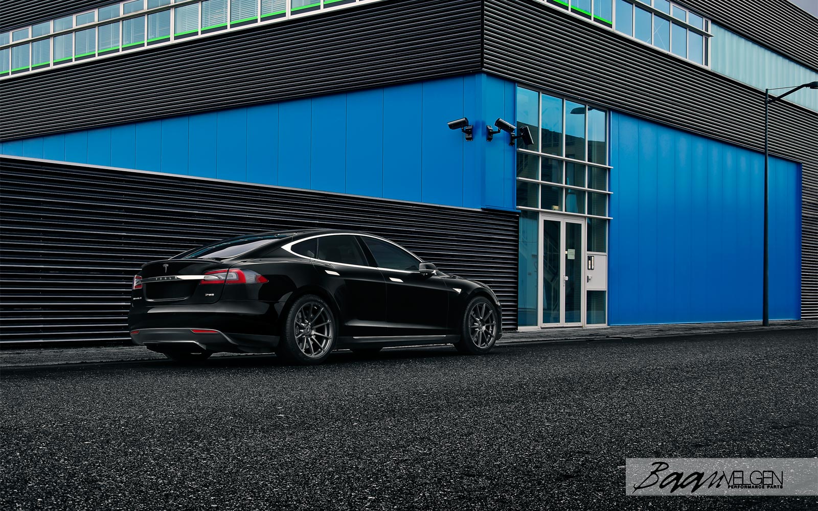 2015 Tesla Model S photo