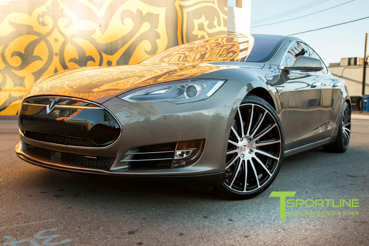2014 Tesla Model S photo