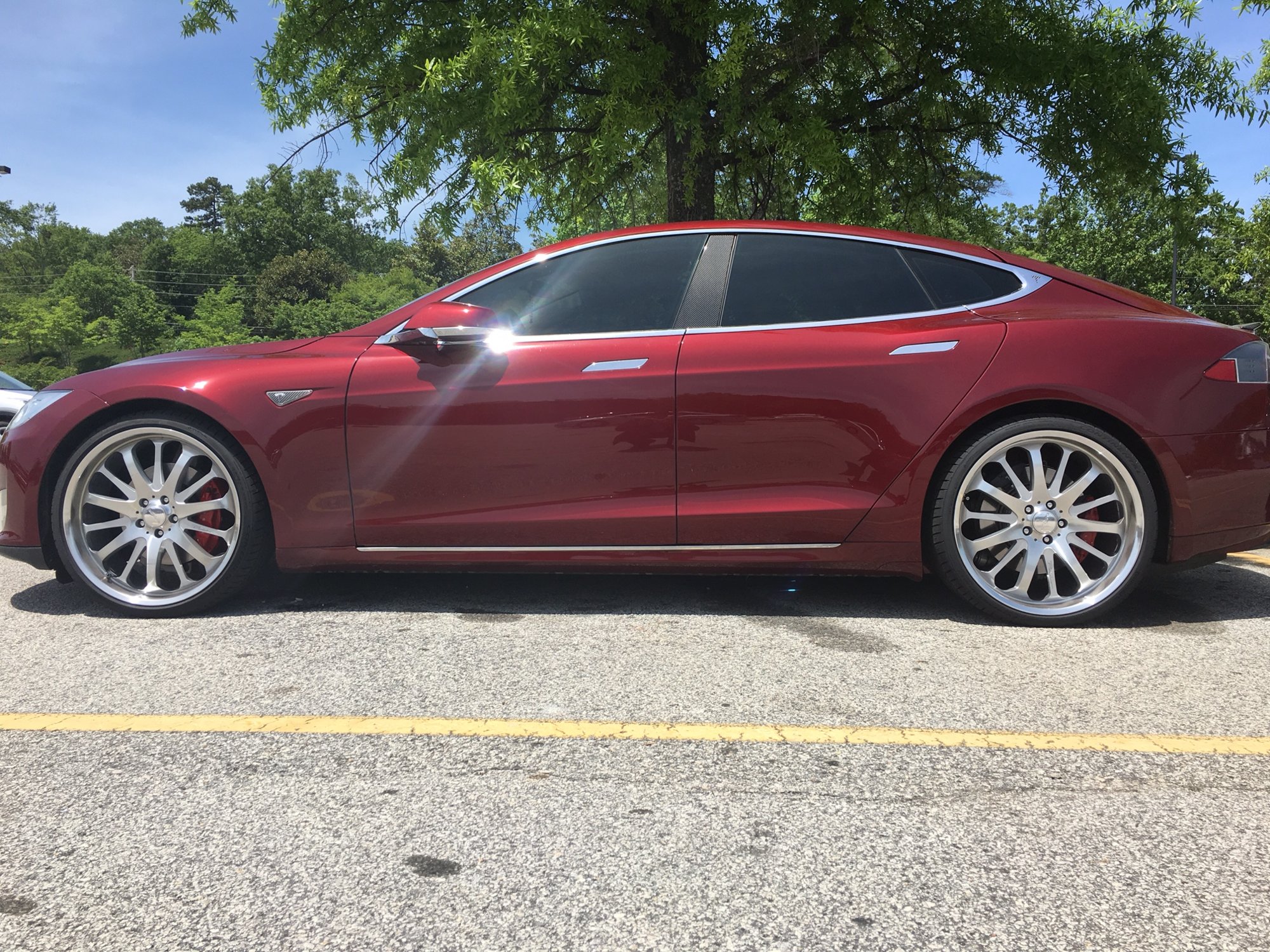 2015 Tesla Model S photo