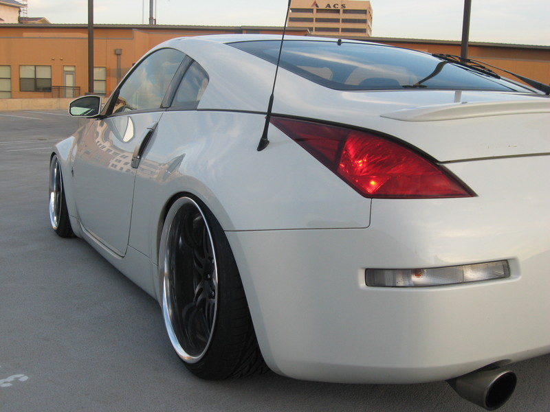 2003 Nissan 350Z photo