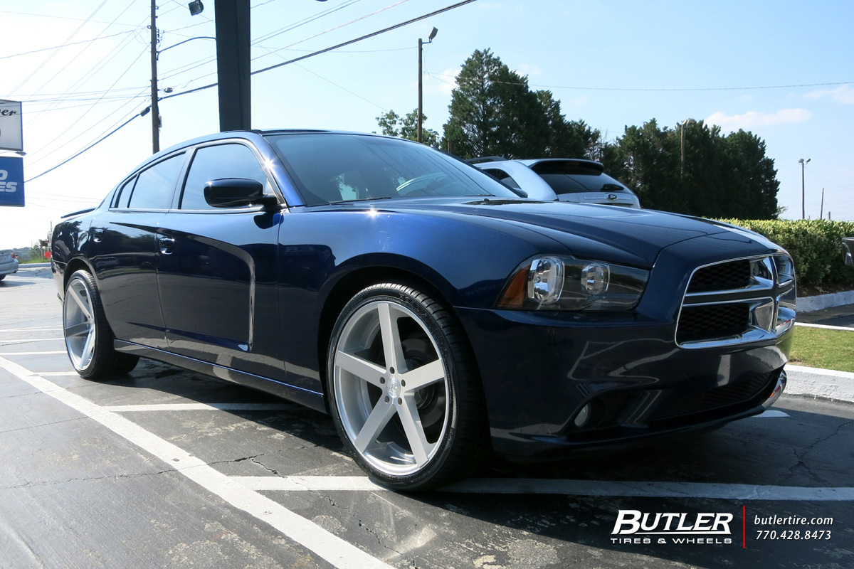 2013 Dodge Charger photo