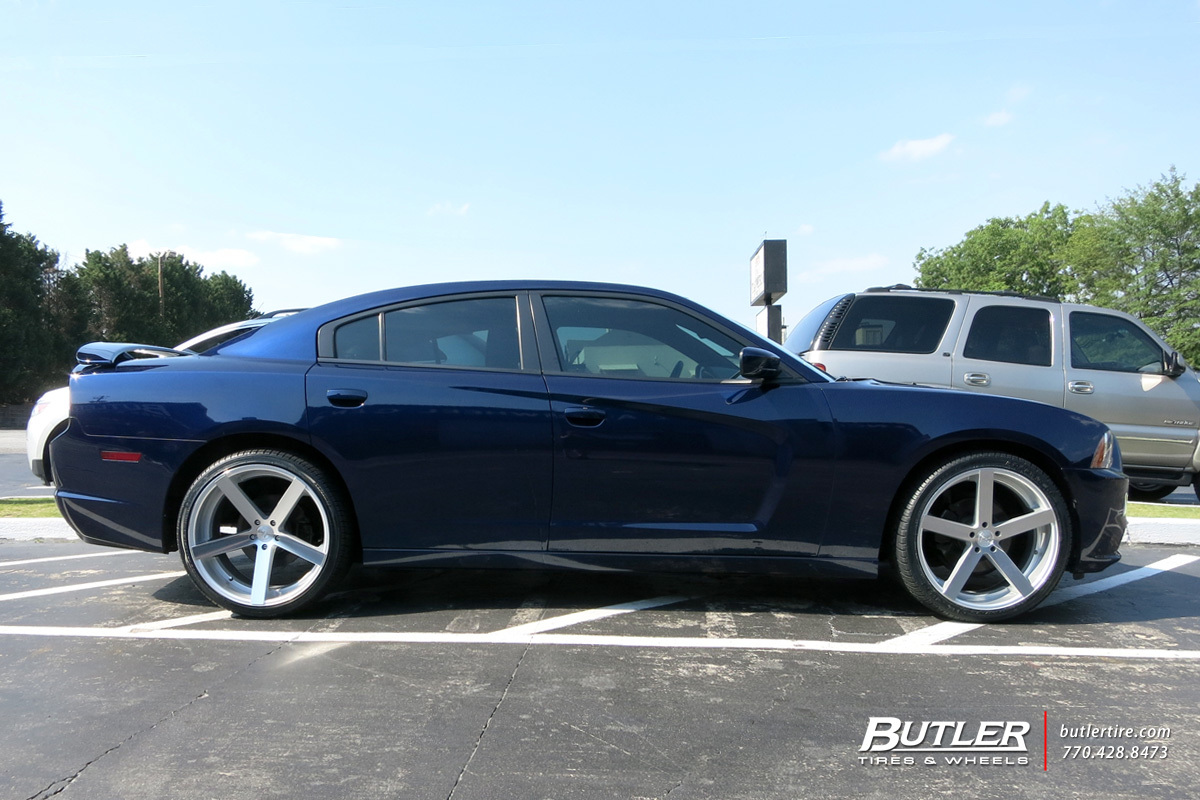 2013 Dodge Charger photo
