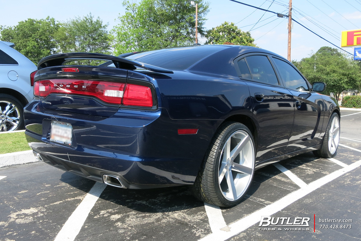 2013 Dodge Charger photo