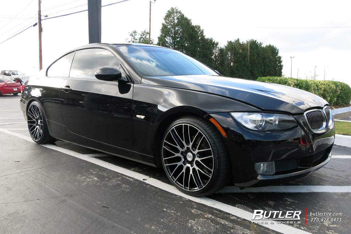 2010 BMW 335 photo