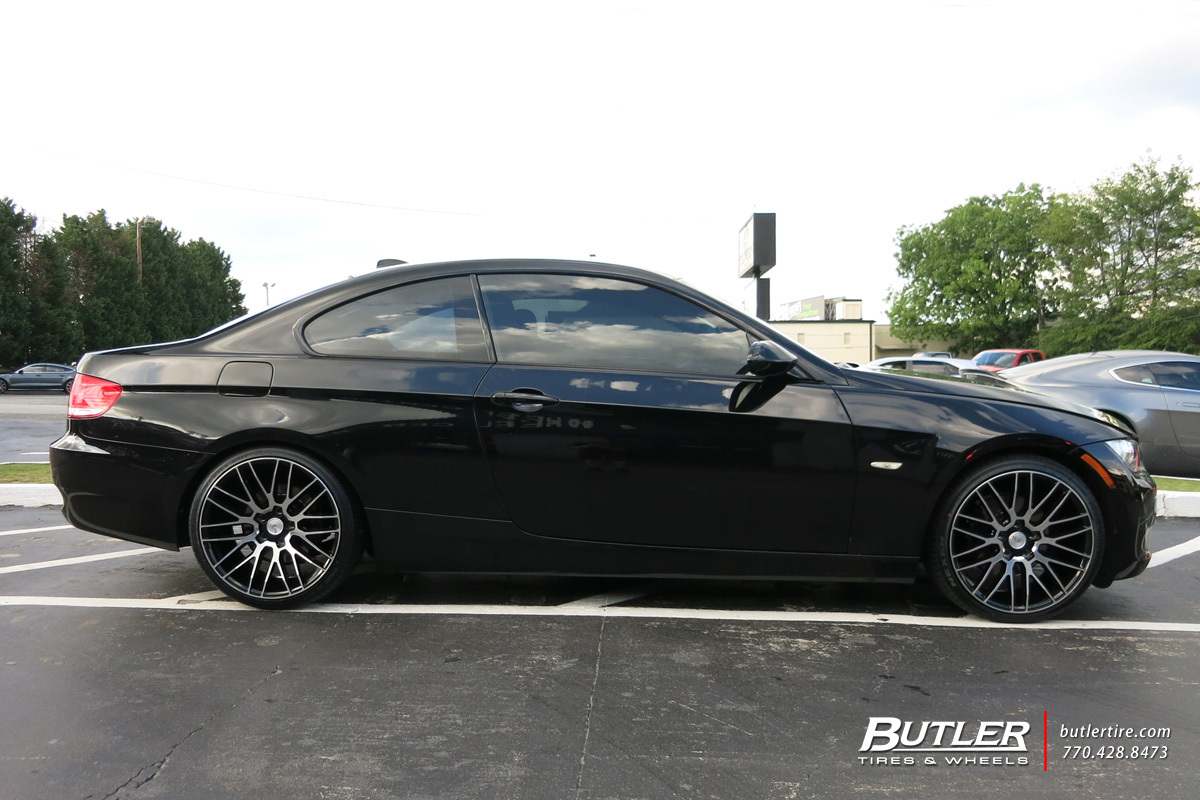 2010 BMW 335 photo
