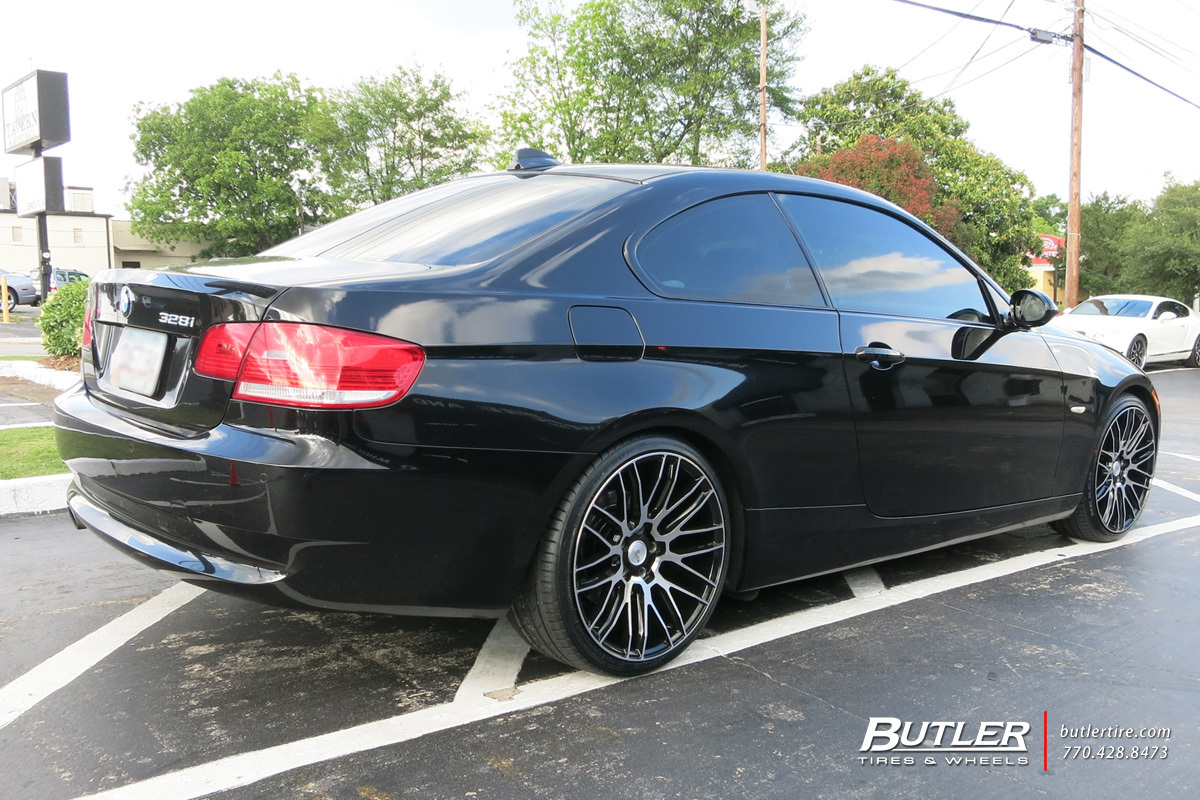2010 BMW 335 photo