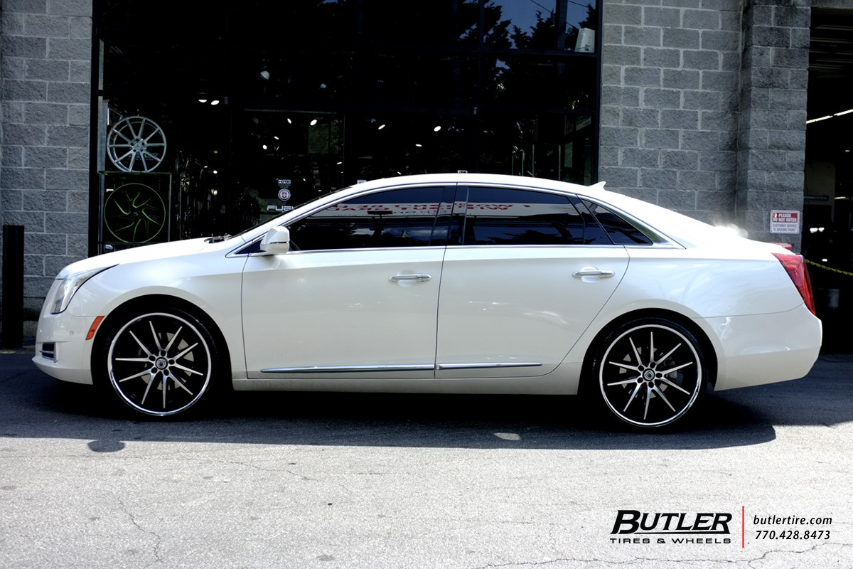2014 Cadillac XTS photo