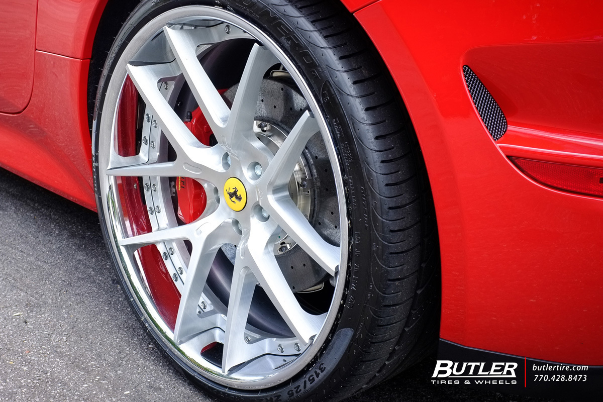 2013 Ferrari California photo