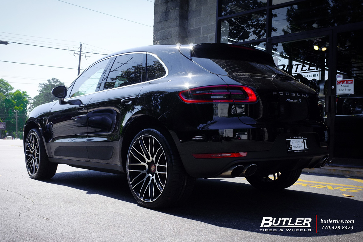 2016 Porsche Macan photo