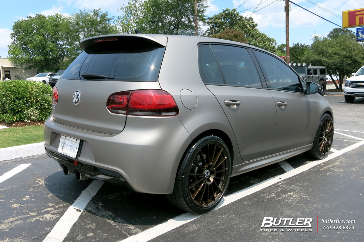 2015 Volkswagen Golf photo