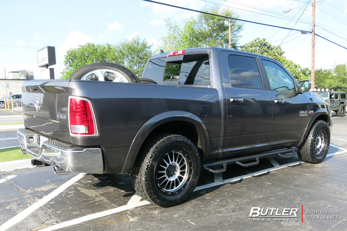 2013 RAM 1500 photo