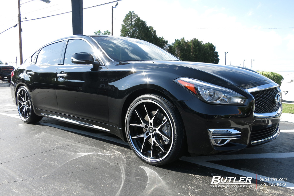 2015 Infiniti Q70 photo