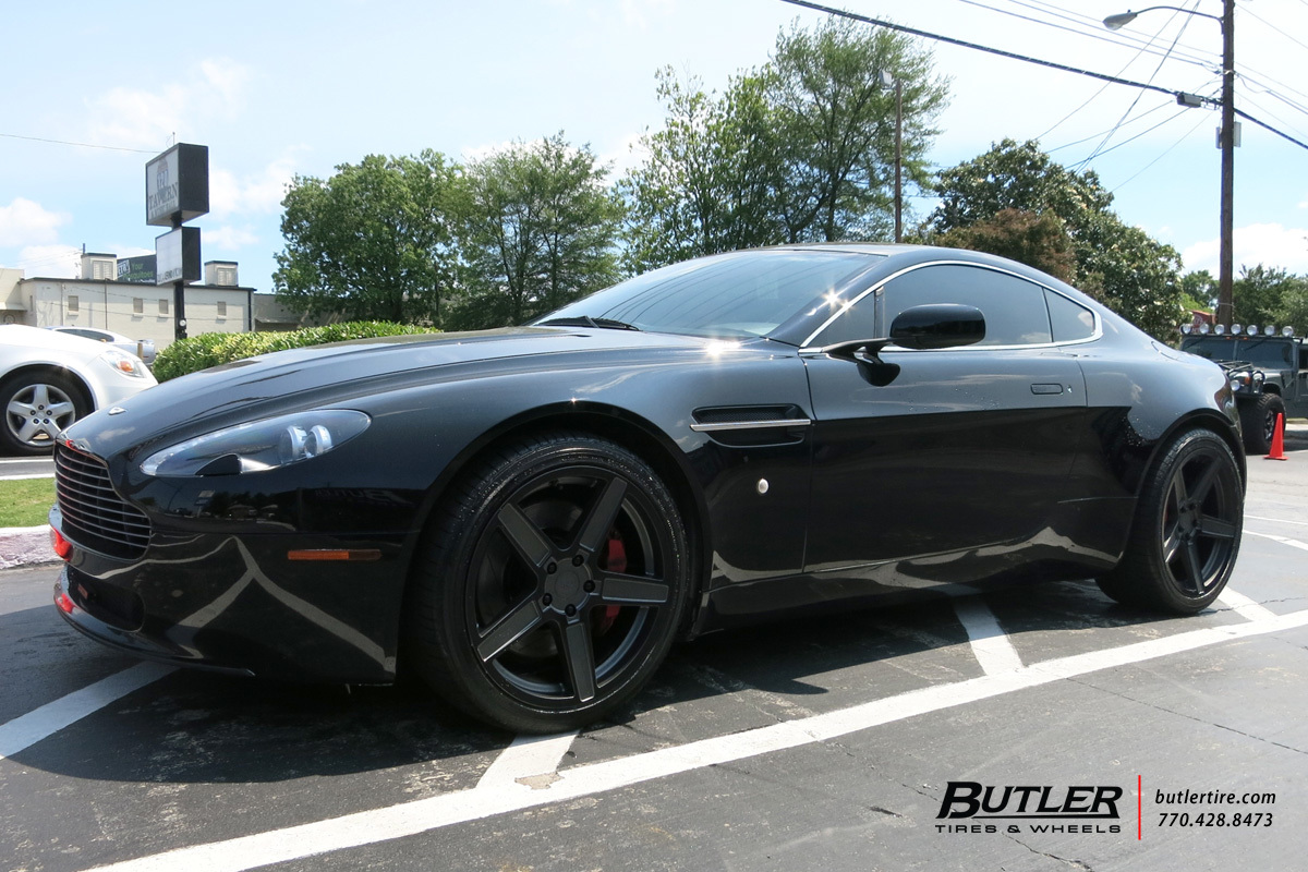 2014 Aston Martin V8 Vantage photo