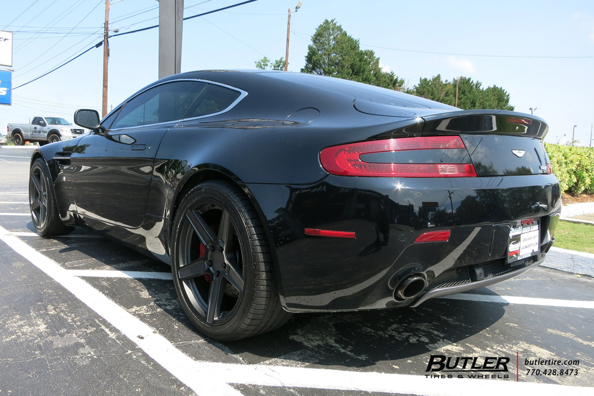2014 Aston Martin V8 Vantage photo
