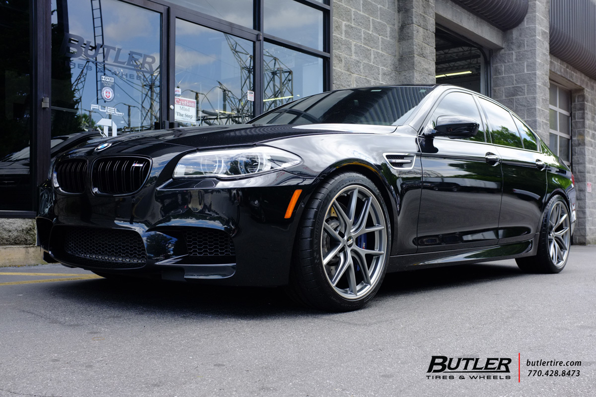 2014 BMW M5 photo