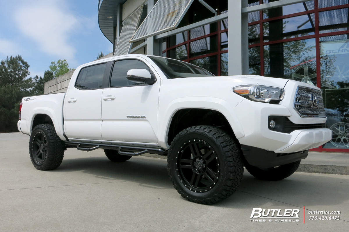 2016 Toyota Tacoma photo