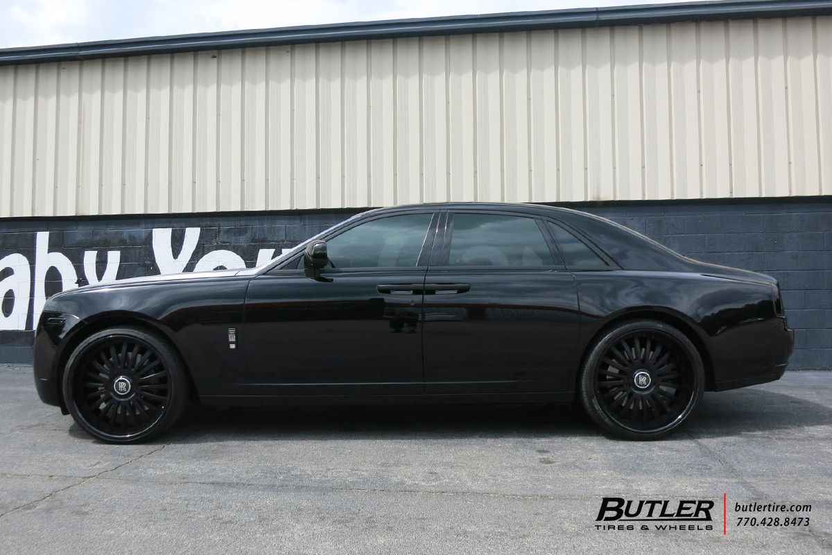 2015 Rolls-Royce Ghost photo