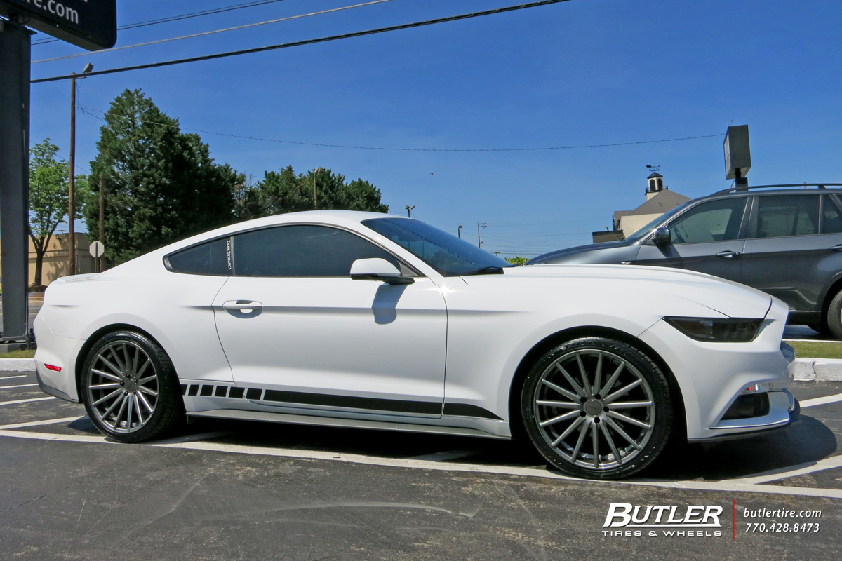2016 Ford Mustang photo
