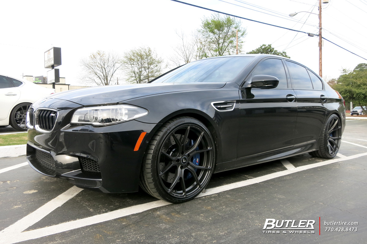 2015 BMW M5 photo