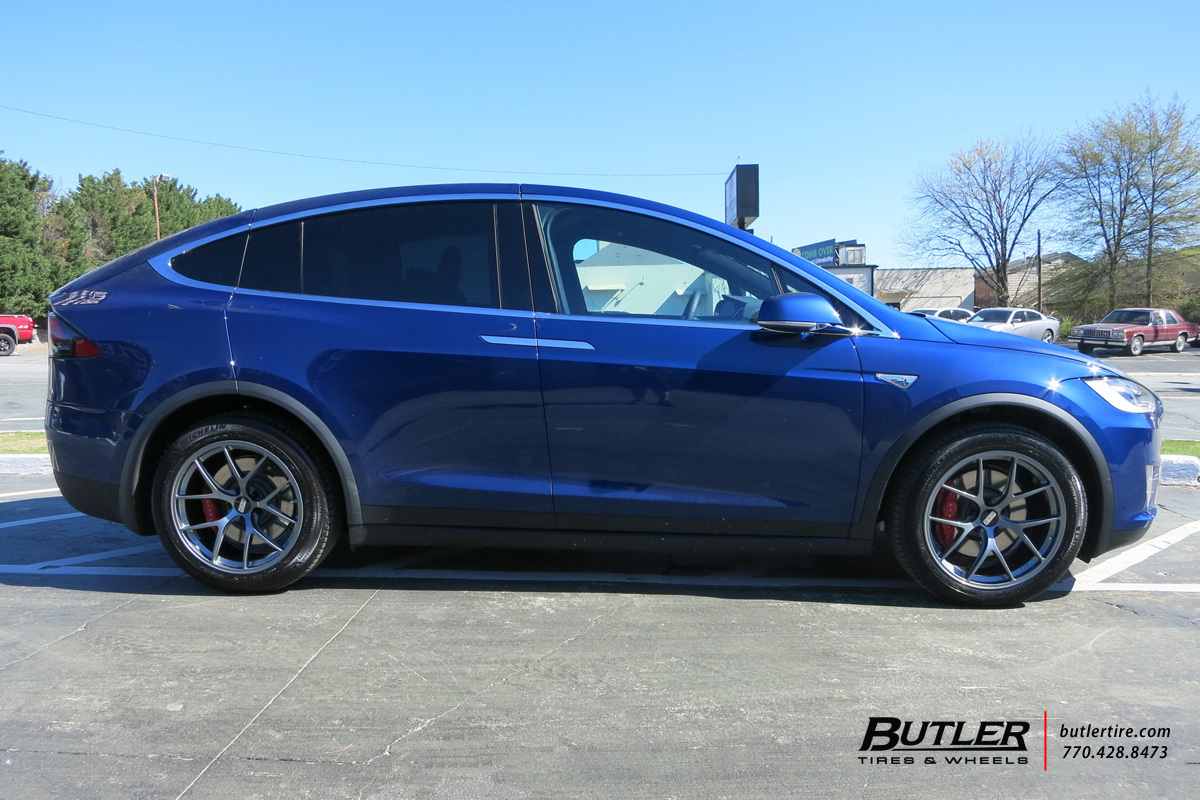 2016 Tesla Model X photo