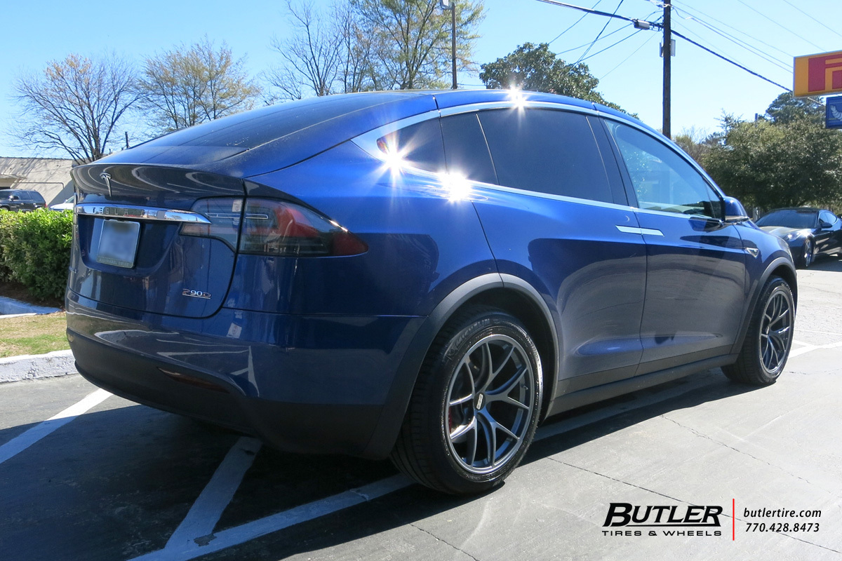 2016 Tesla Model X photo
