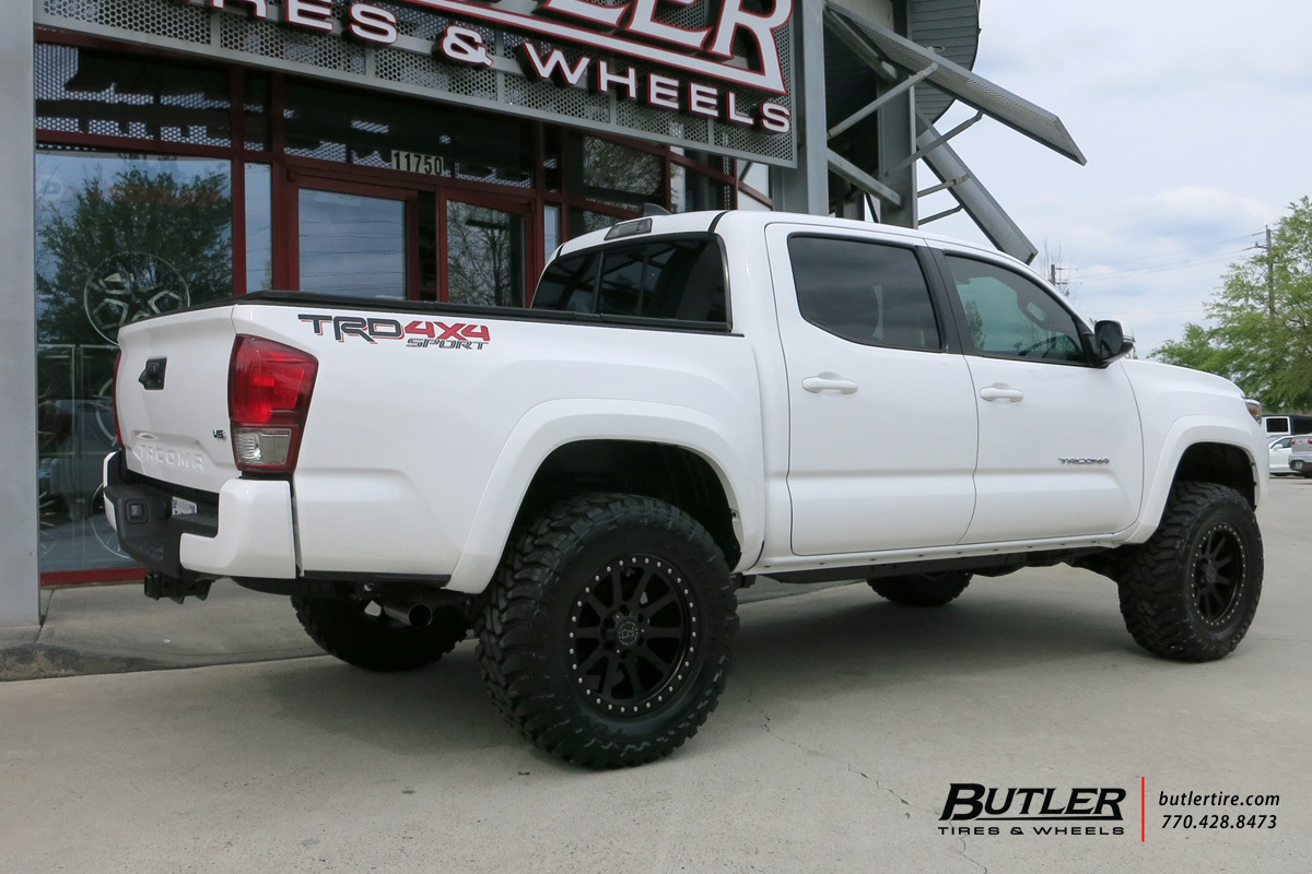 2016 Toyota Tacoma photo