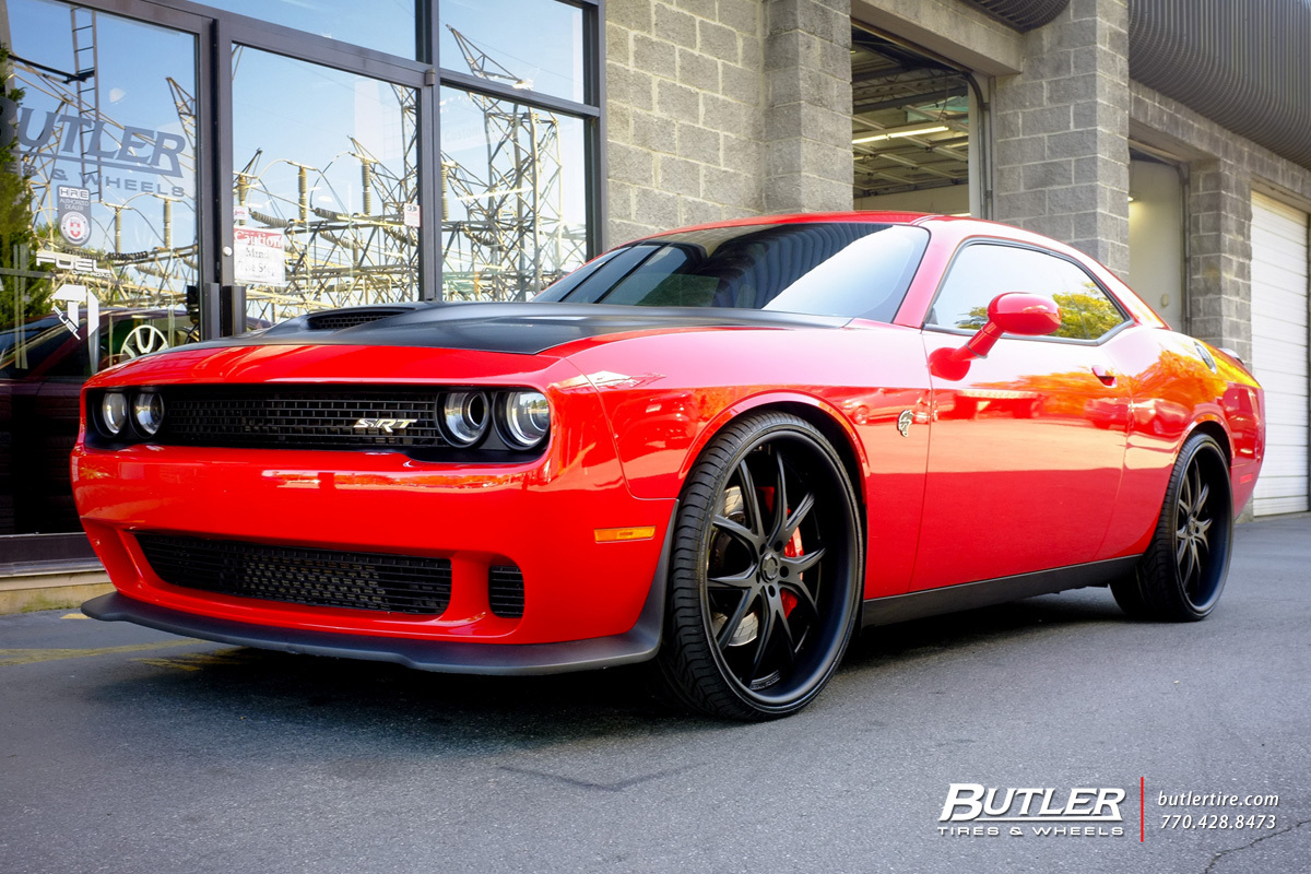 2014 Dodge Challenger photo