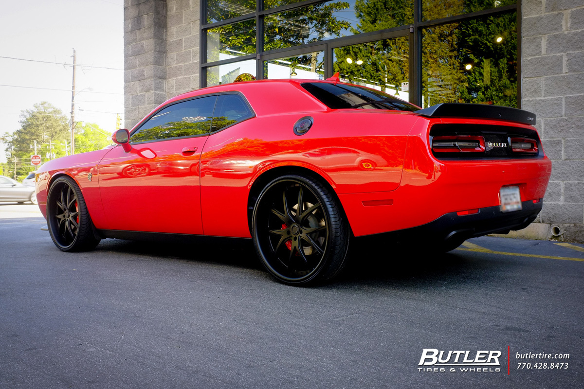 2014 Dodge Challenger photo
