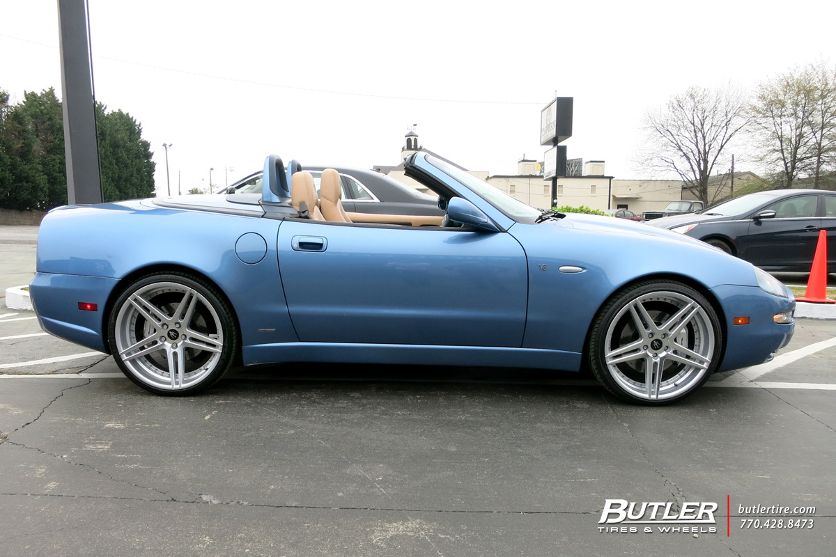 2005 Maserati  Coupe photo