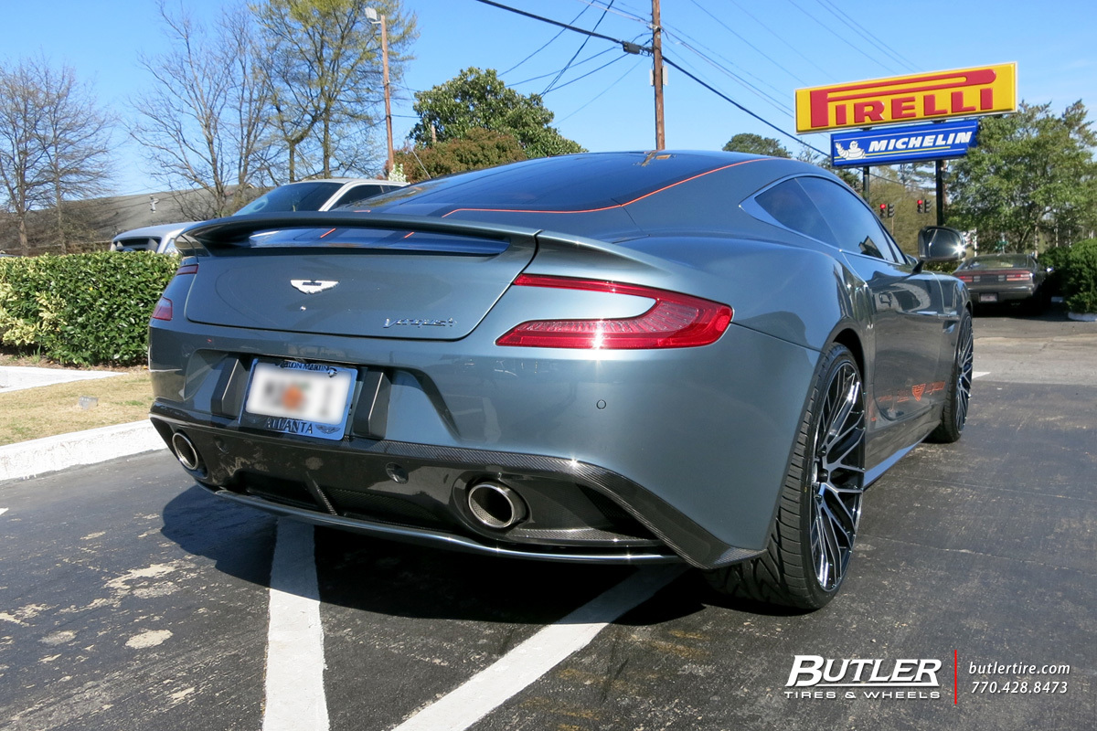 2014 Aston Martin Vanquish photo