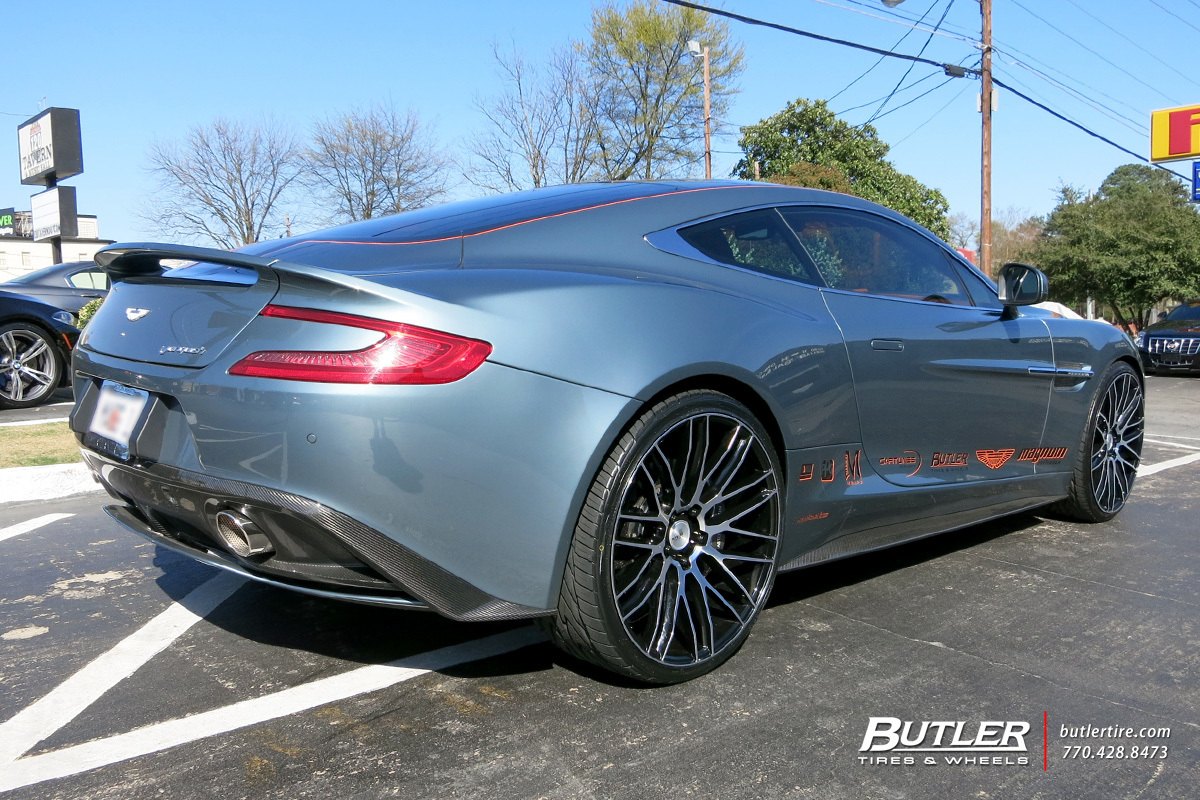 2014 Aston Martin Vanquish photo