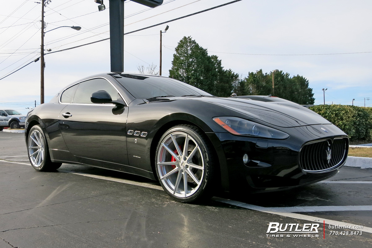 2013 Maserati GranTurismo photo
