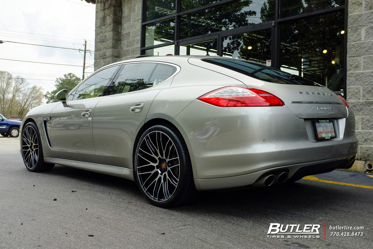 2015 Porsche Panamera photo