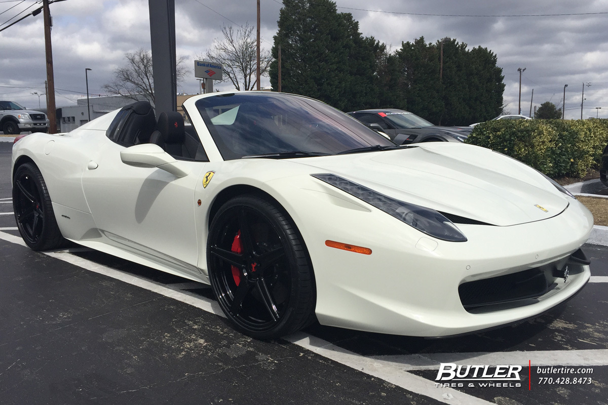2015 Ferrari 458 Italia photo