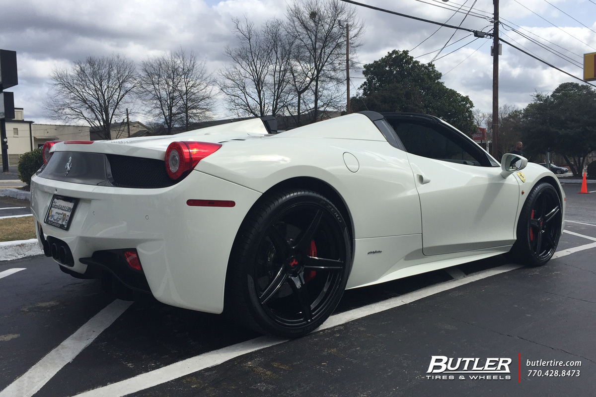 2015 Ferrari 458 Italia photo