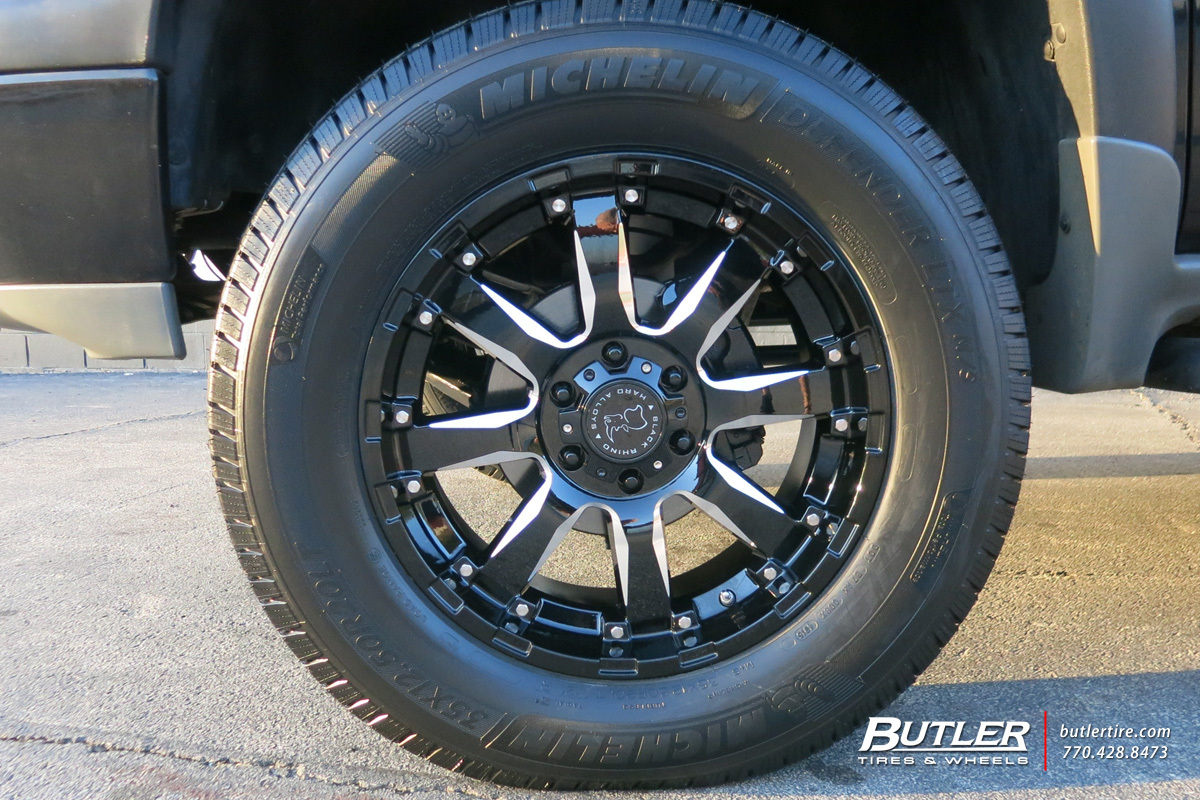 2002 Chevrolet Tahoe photo
