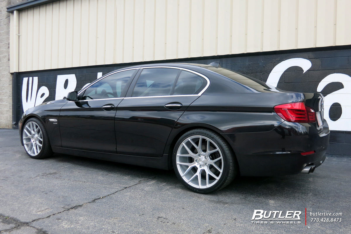 2014 BMW 528 photo