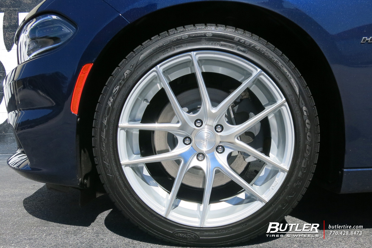 2015 Dodge Charger photo