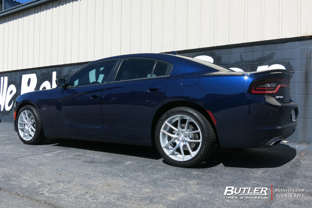 2015 Dodge Charger photo