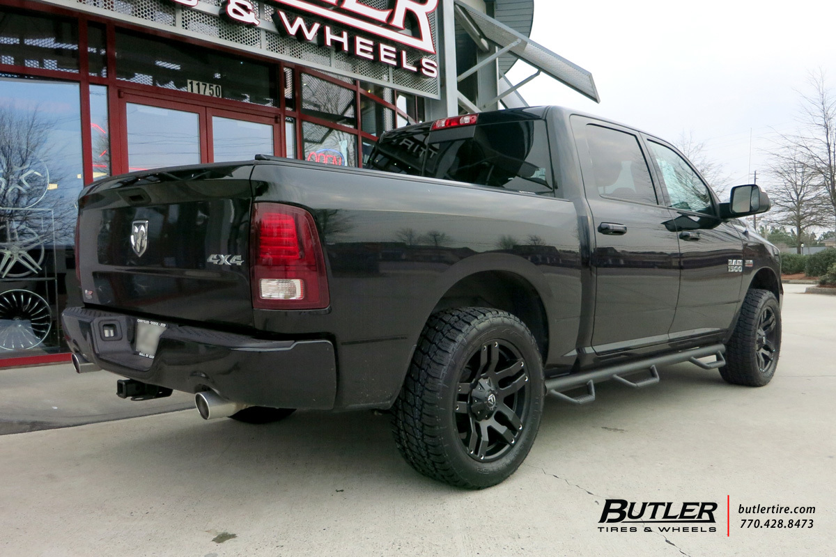 2014 RAM 1500 photo