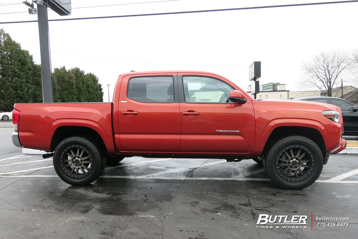 2015 Toyota Tacoma photo