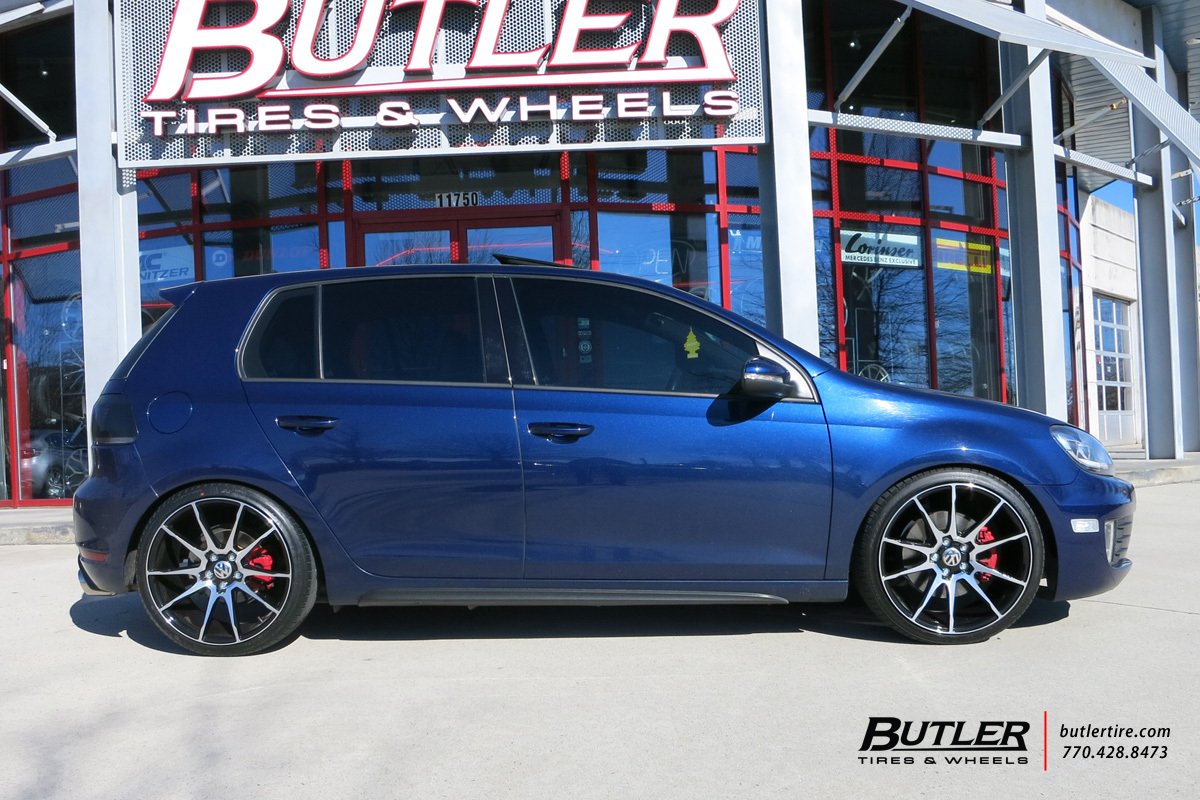 2013 Volkswagen Golf photo