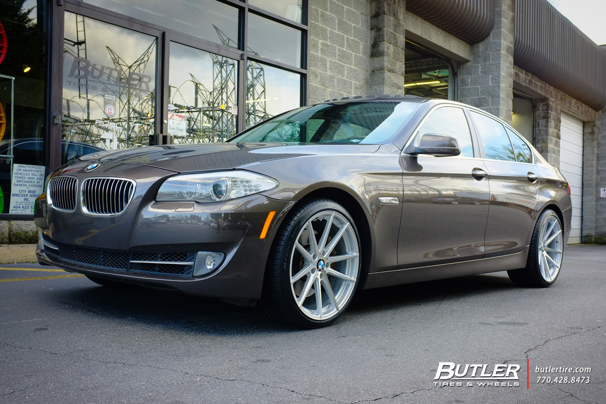 2015 BMW 550 photo