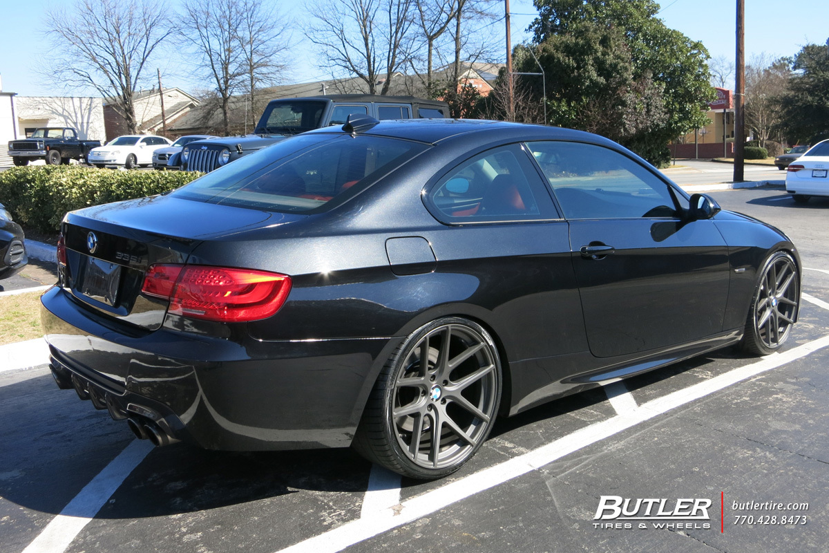 2011 BMW 328 photo