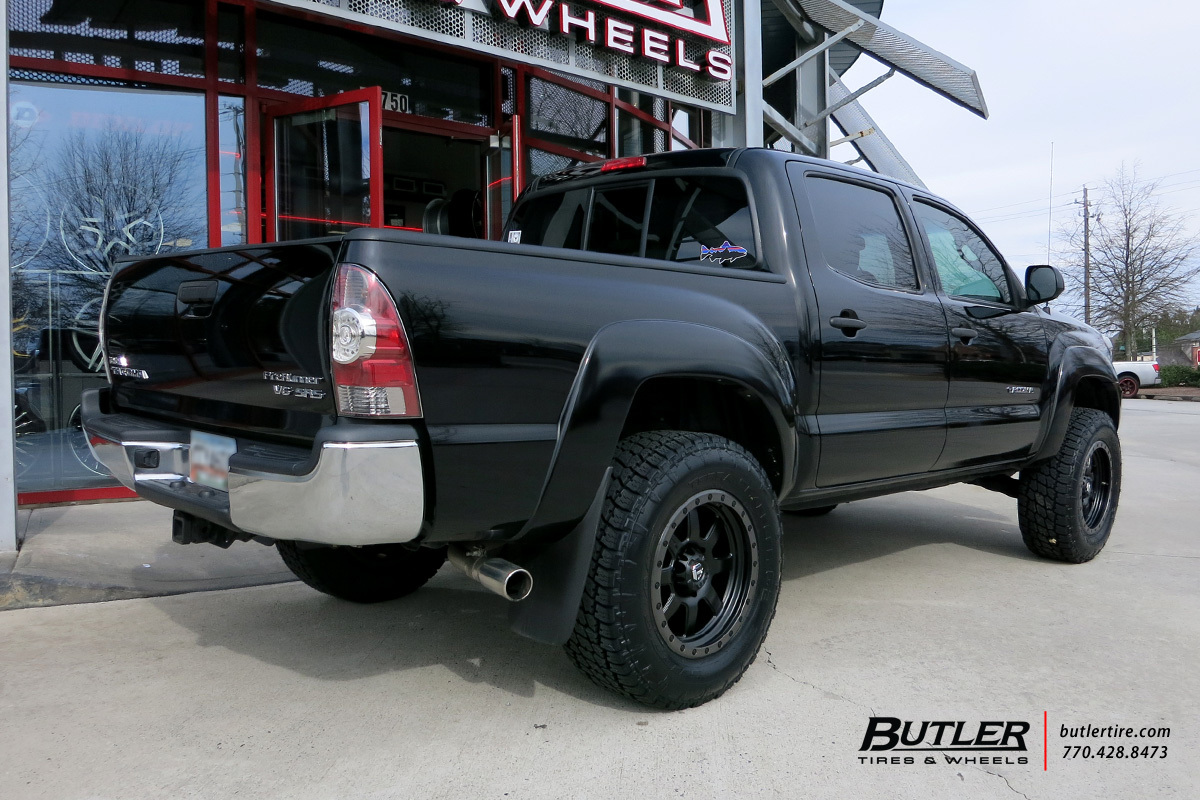 2015 Toyota Tacoma photo